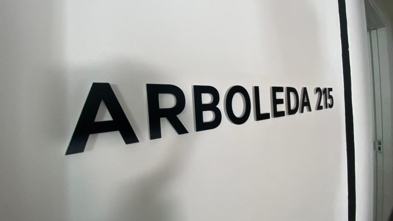 Suites Arboleda 215 Mexico City Exteriör bild