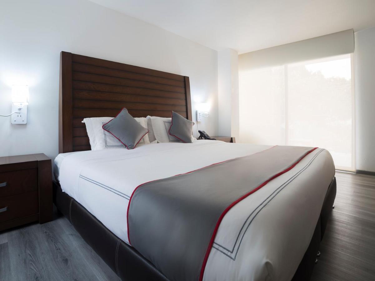 Suites Arboleda 215 Mexico City Exteriör bild