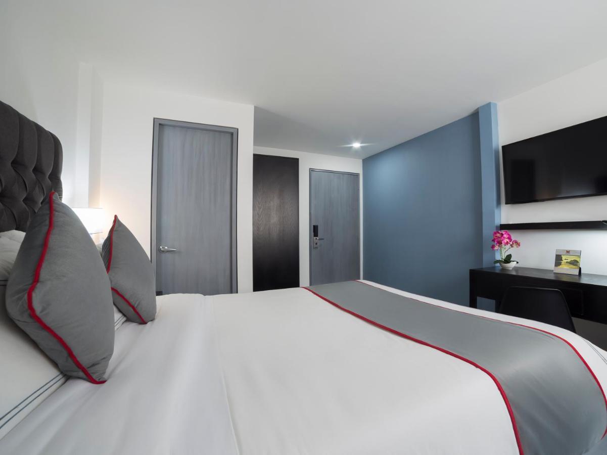 Suites Arboleda 215 Mexico City Exteriör bild