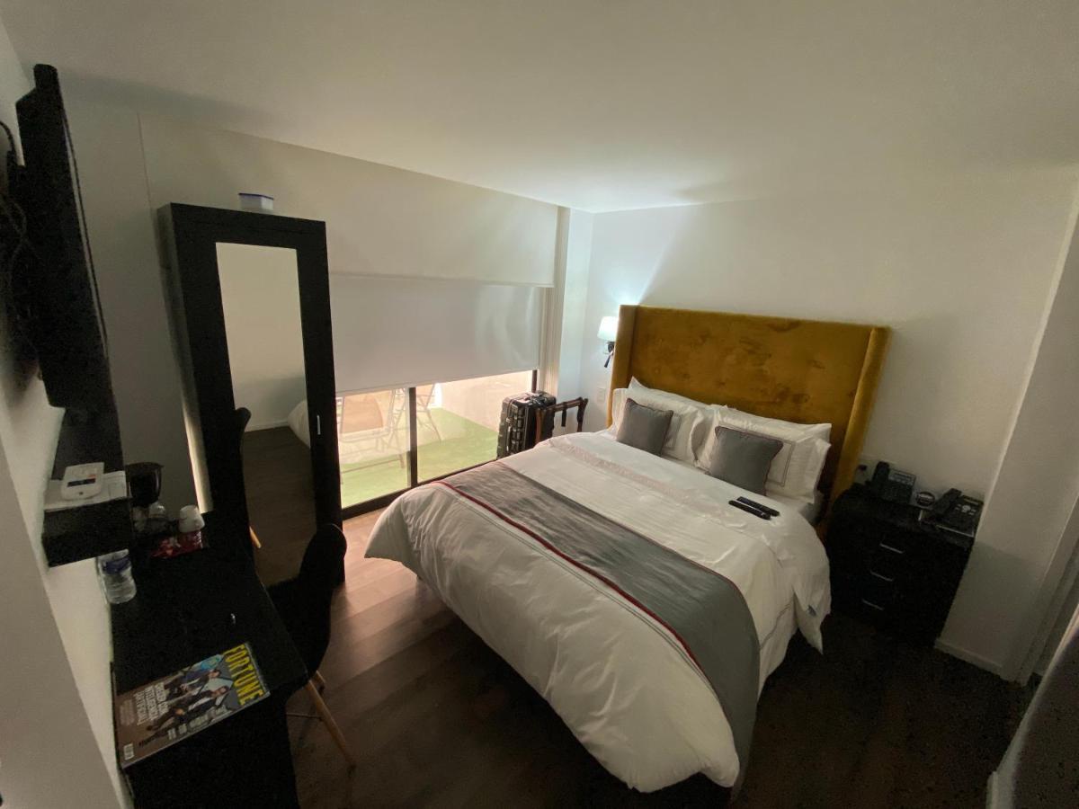 Suites Arboleda 215 Mexico City Exteriör bild
